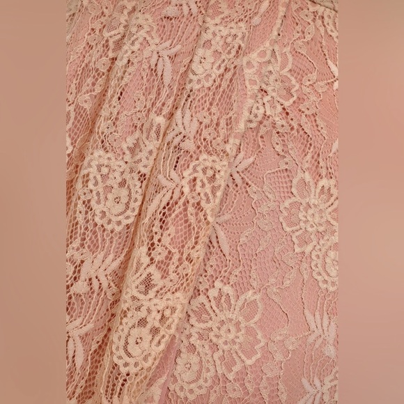 NEW WITH TAGS Lulu’s Stolen Moments Dusty Pink Lace-Up Lace Maxi Dress - Picture 3 of 10